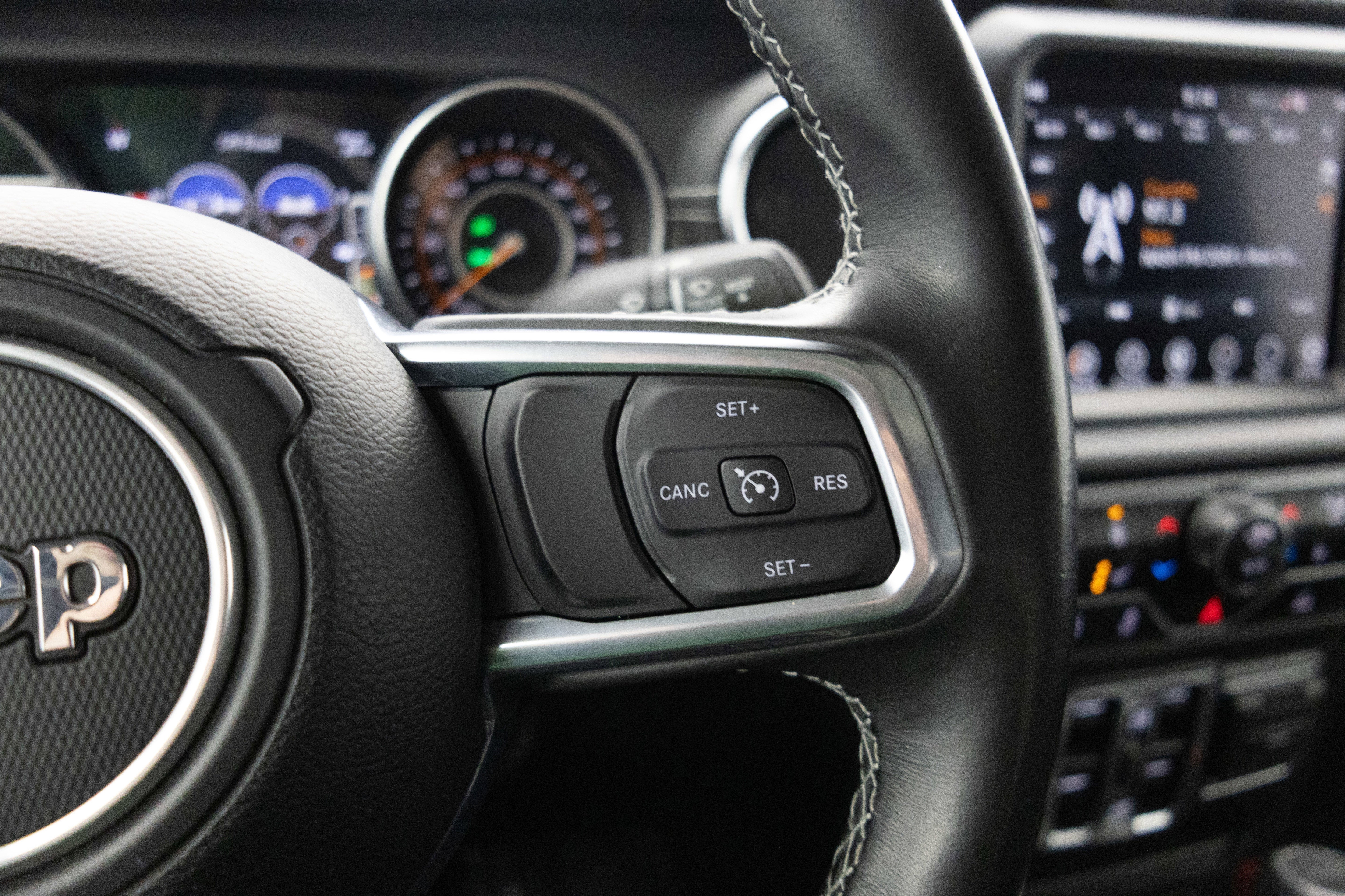 2022 Jeep Gladiator Overland