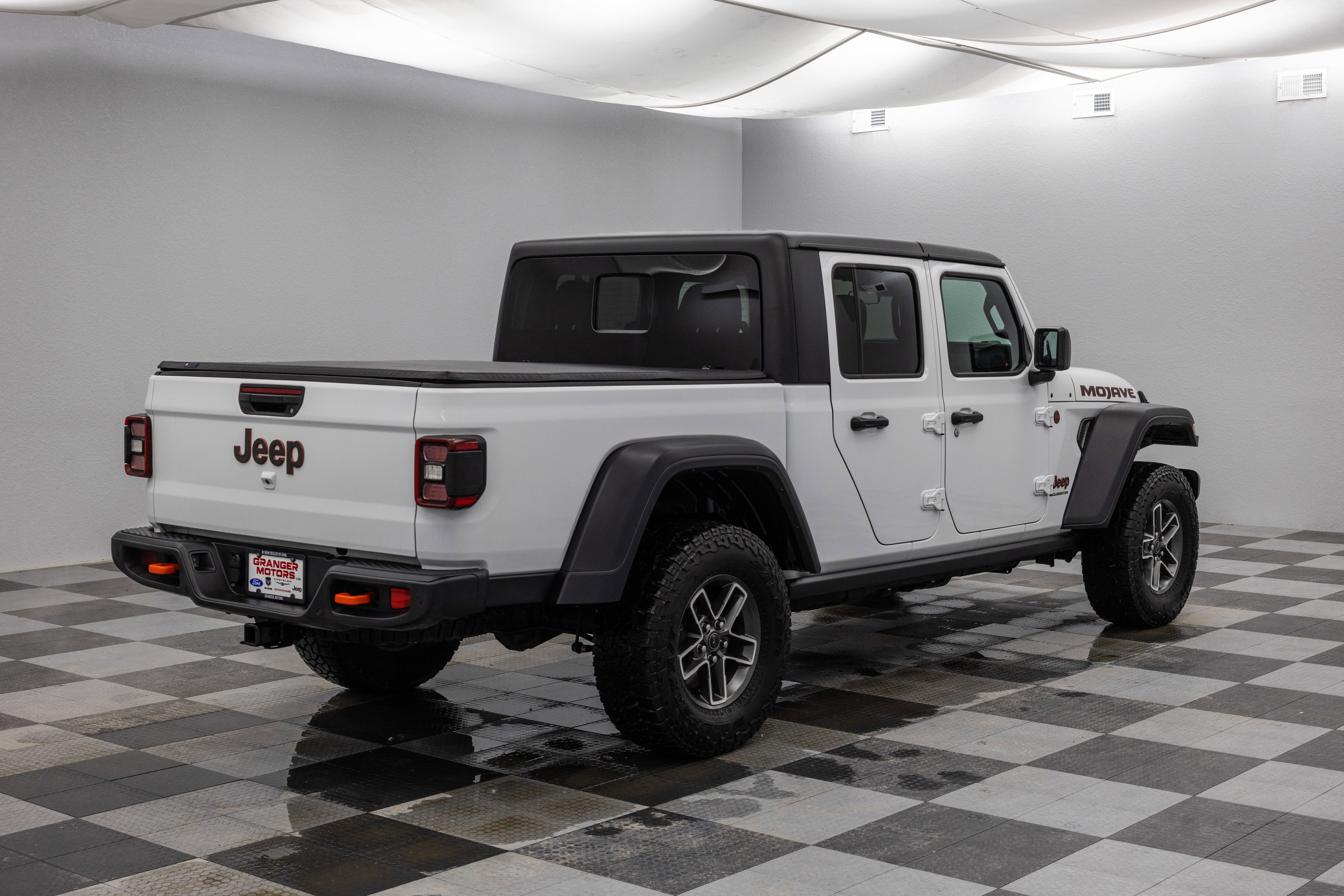 2024 Jeep Gladiator Mojave