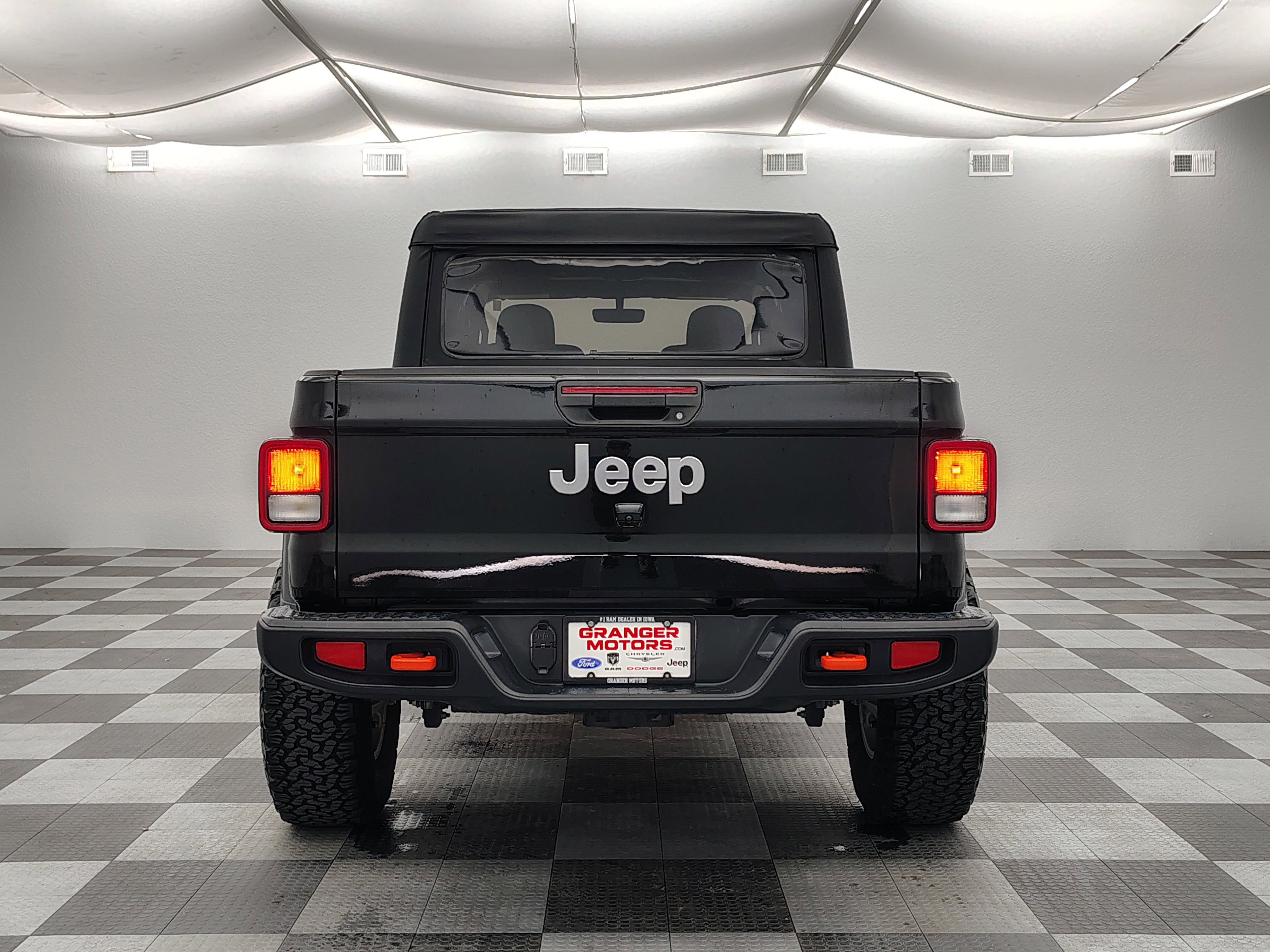 2023 Jeep Gladiator Mojave