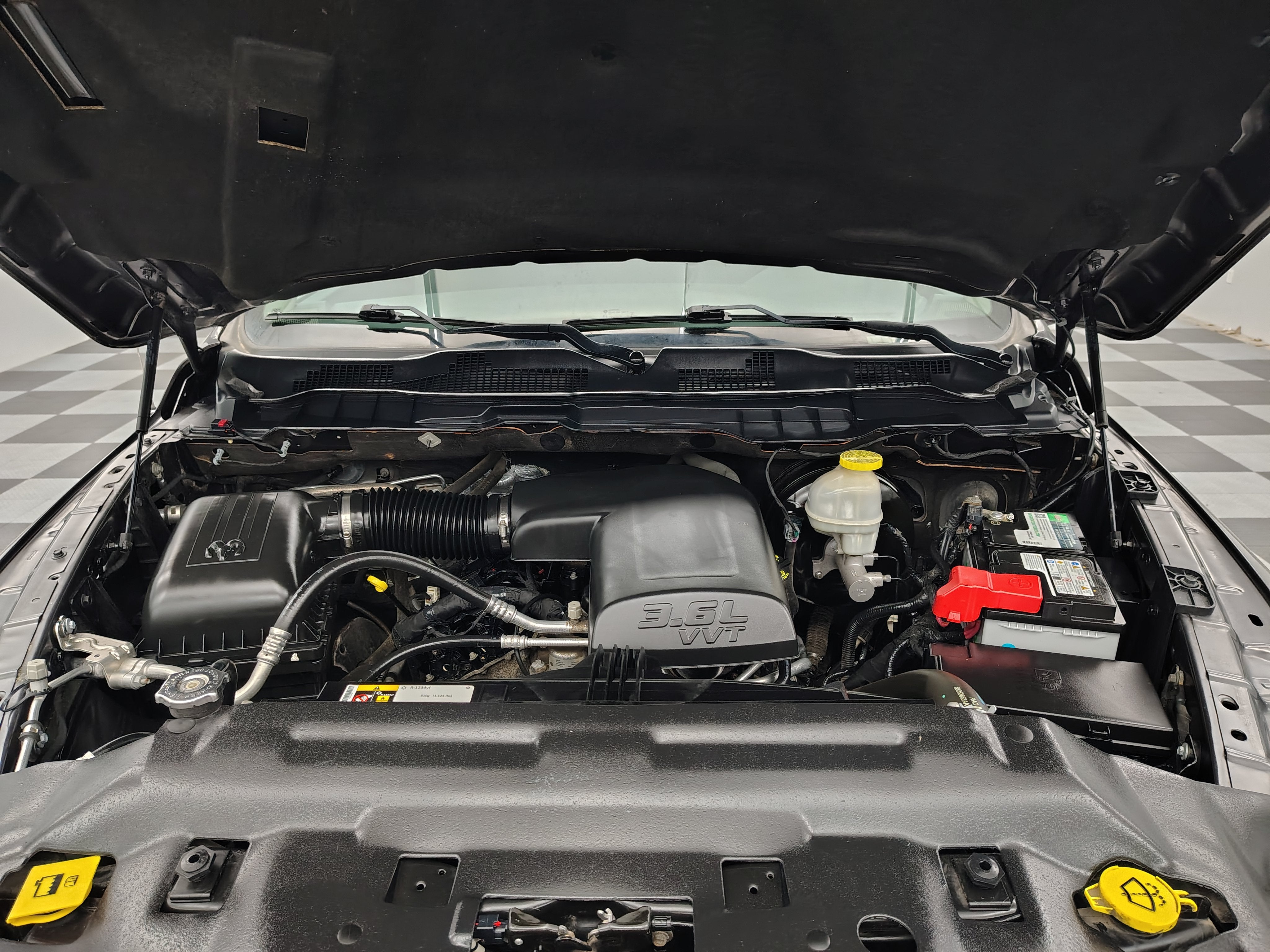2018 RAM 1500 ST