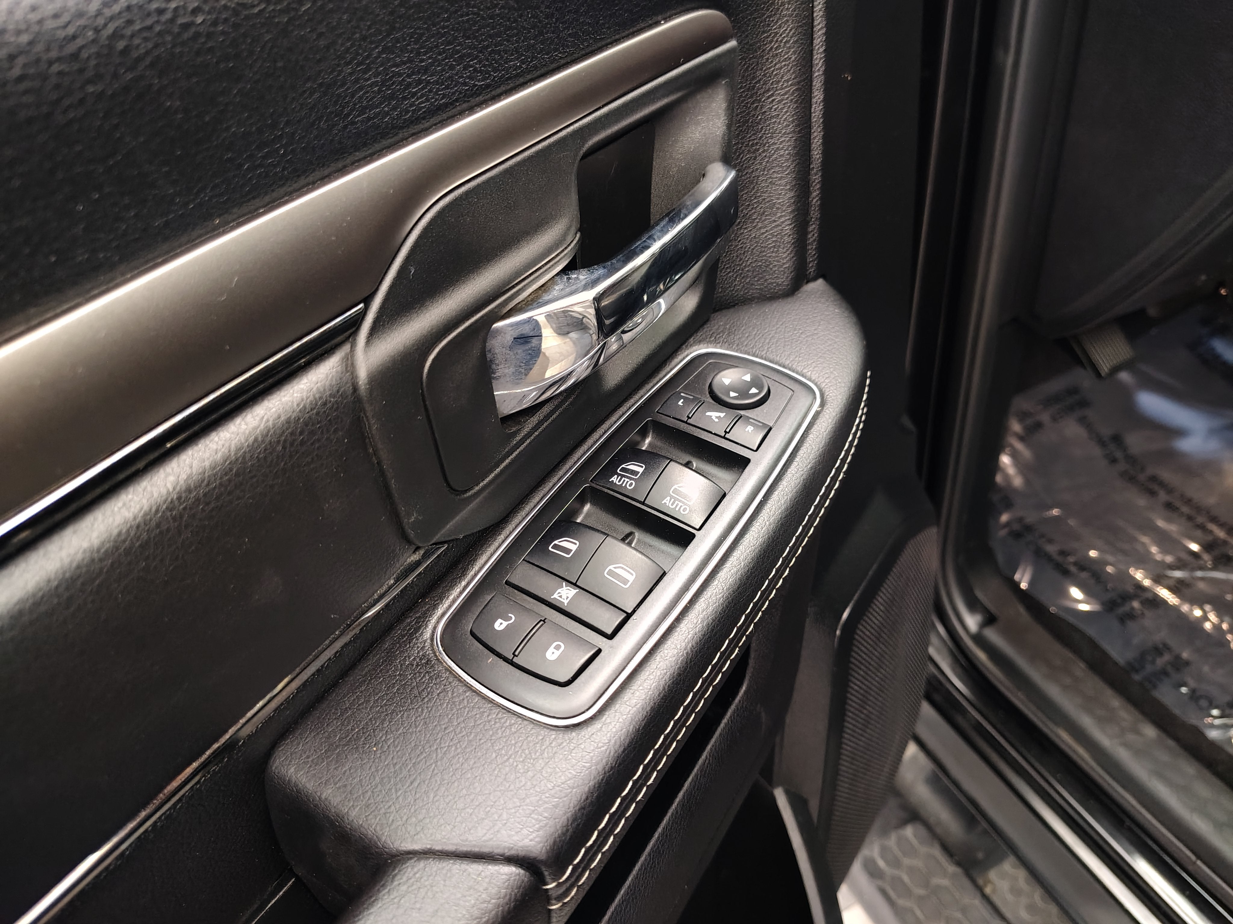 2018 RAM 1500 Sport