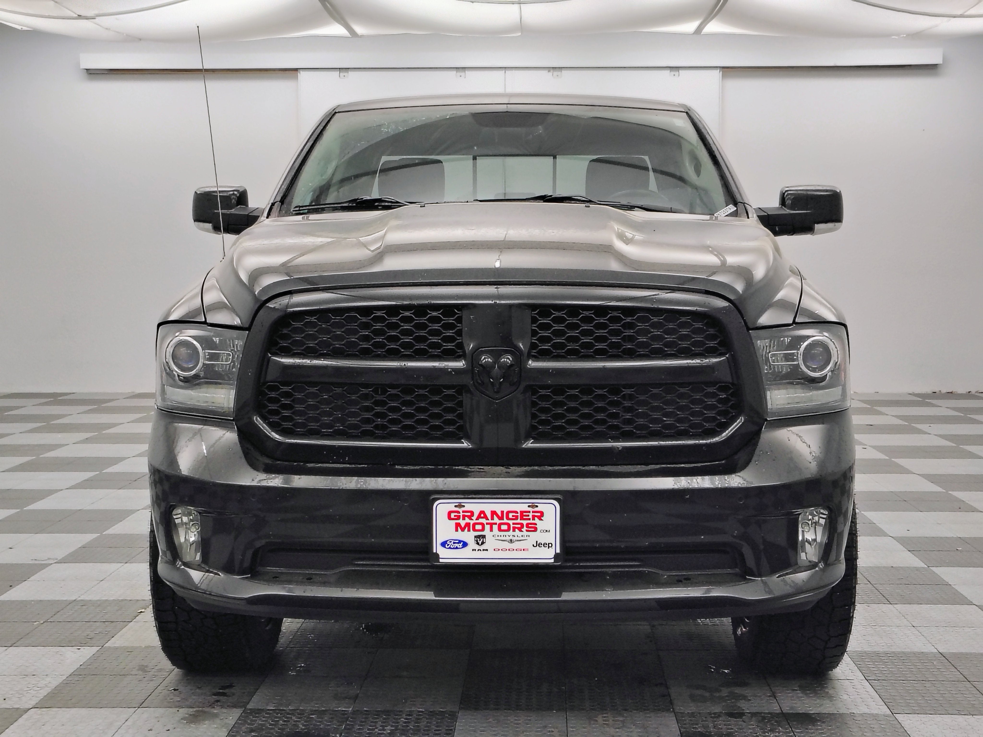 2018 RAM 1500 Sport