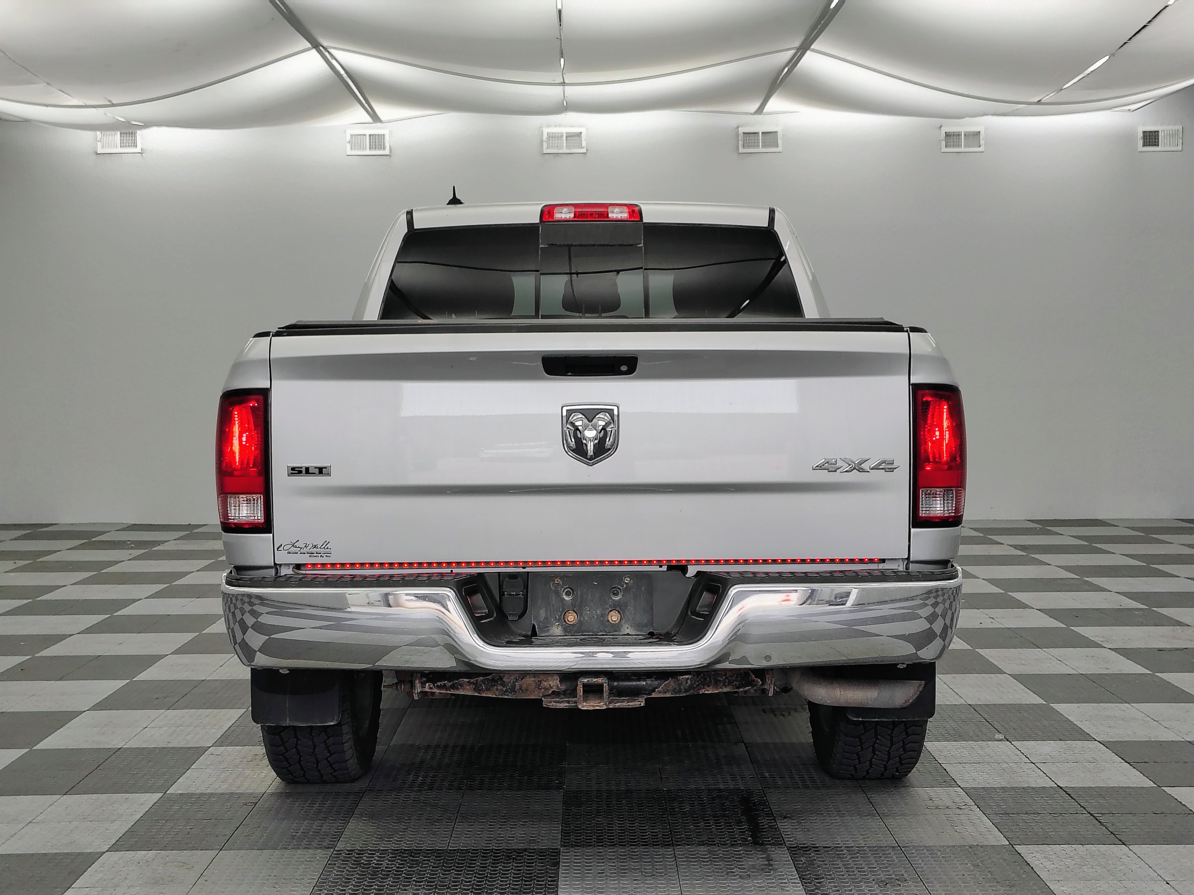 2014 RAM 1500 SLT