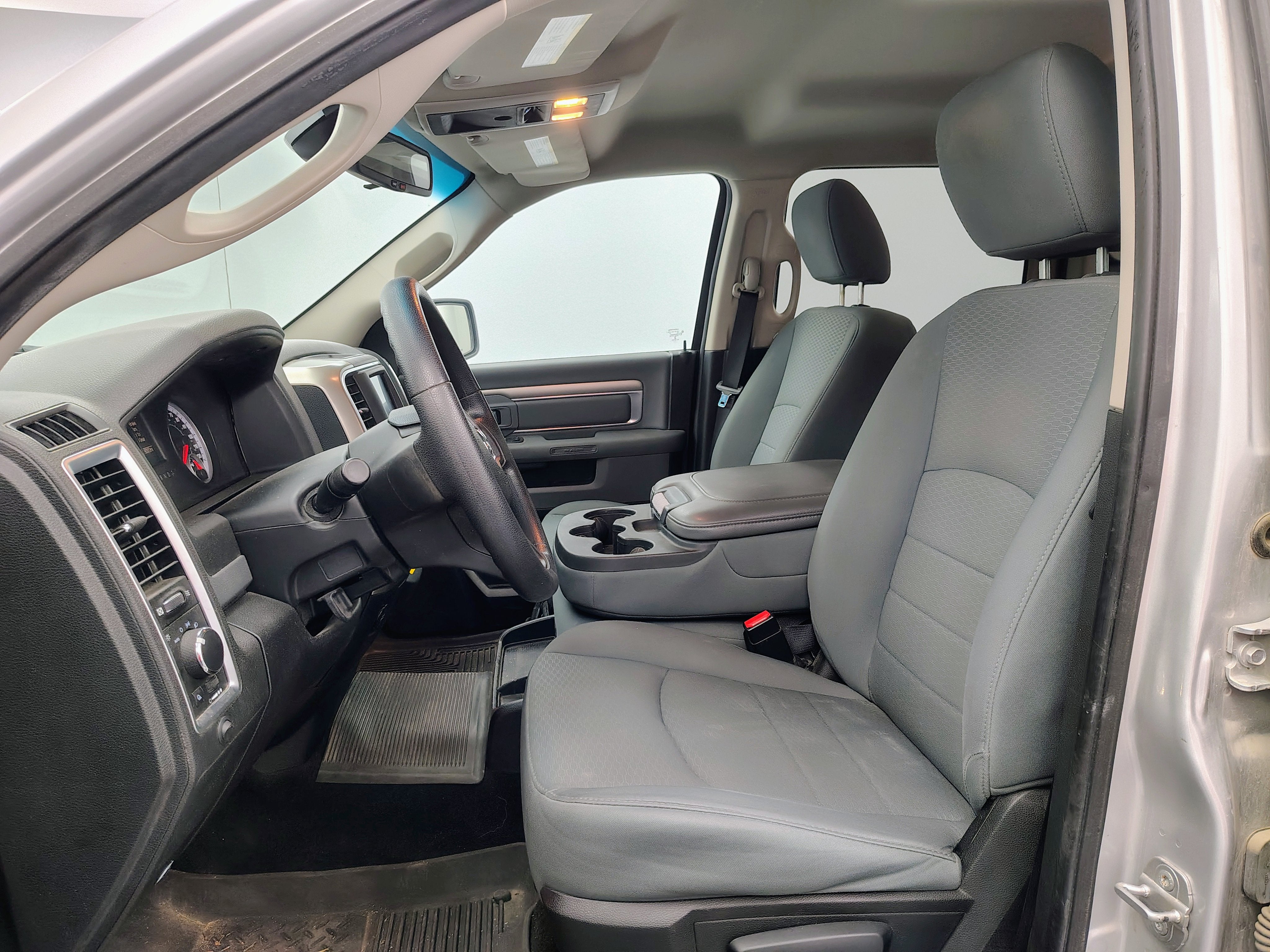 2014 RAM 1500 SLT