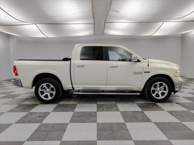 2018 RAM 1500 Laramie Crew Cab 4x4 5'7' Box