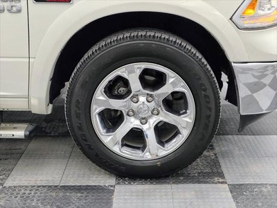 2018 RAM 1500 Laramie Crew Cab 4x4 5'7' Box