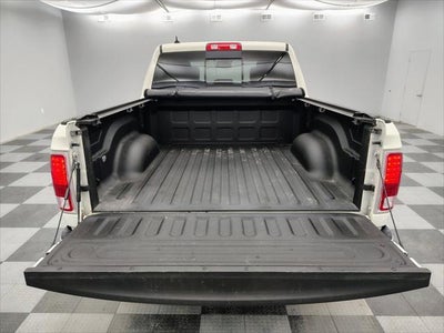 2018 RAM 1500 Laramie Crew Cab 4x4 5'7' Box