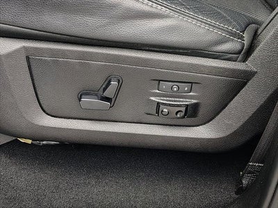 2018 RAM 1500 Laramie Crew Cab 4x4 5'7' Box