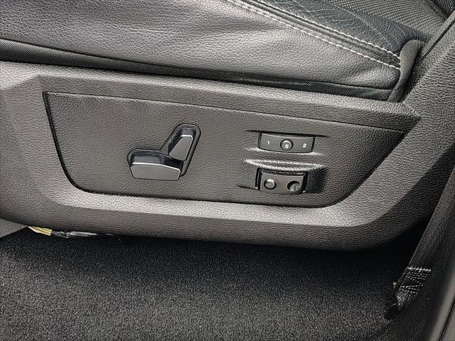 2018 RAM 1500 Laramie Crew Cab 4x4 5'7' Box