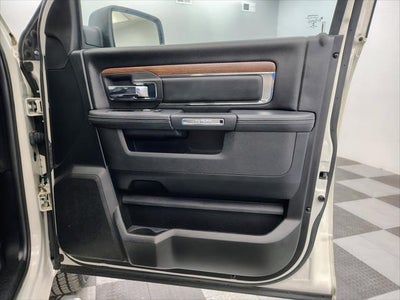 2018 RAM 1500 Laramie Crew Cab 4x4 5'7' Box
