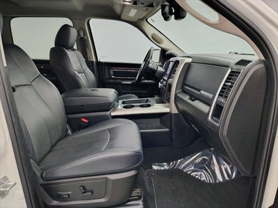 2018 RAM 1500 Laramie Crew Cab 4x4 5'7' Box