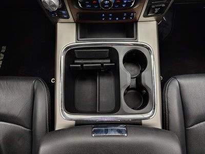 2018 RAM 1500 Laramie Crew Cab 4x4 5'7' Box