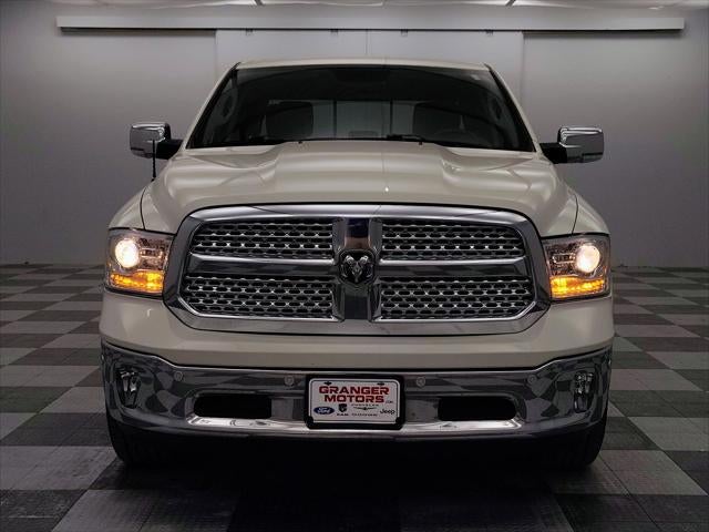 2018 RAM 1500 Laramie Crew Cab 4x4 5'7' Box