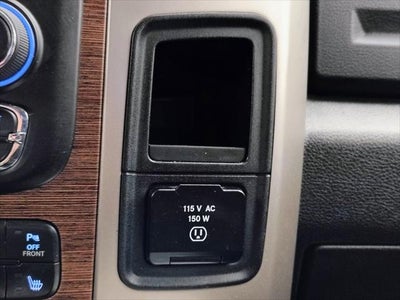 2018 RAM 1500 Laramie Crew Cab 4x4 5'7' Box