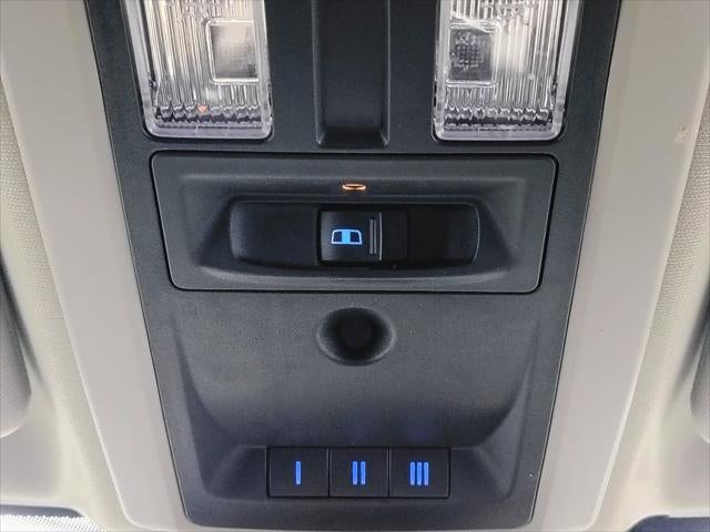 2018 RAM 1500 Laramie Crew Cab 4x4 5'7' Box