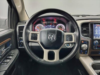 2018 RAM 1500 Laramie Crew Cab 4x4 5'7' Box