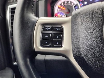 2018 RAM 1500 Laramie Crew Cab 4x4 5'7' Box
