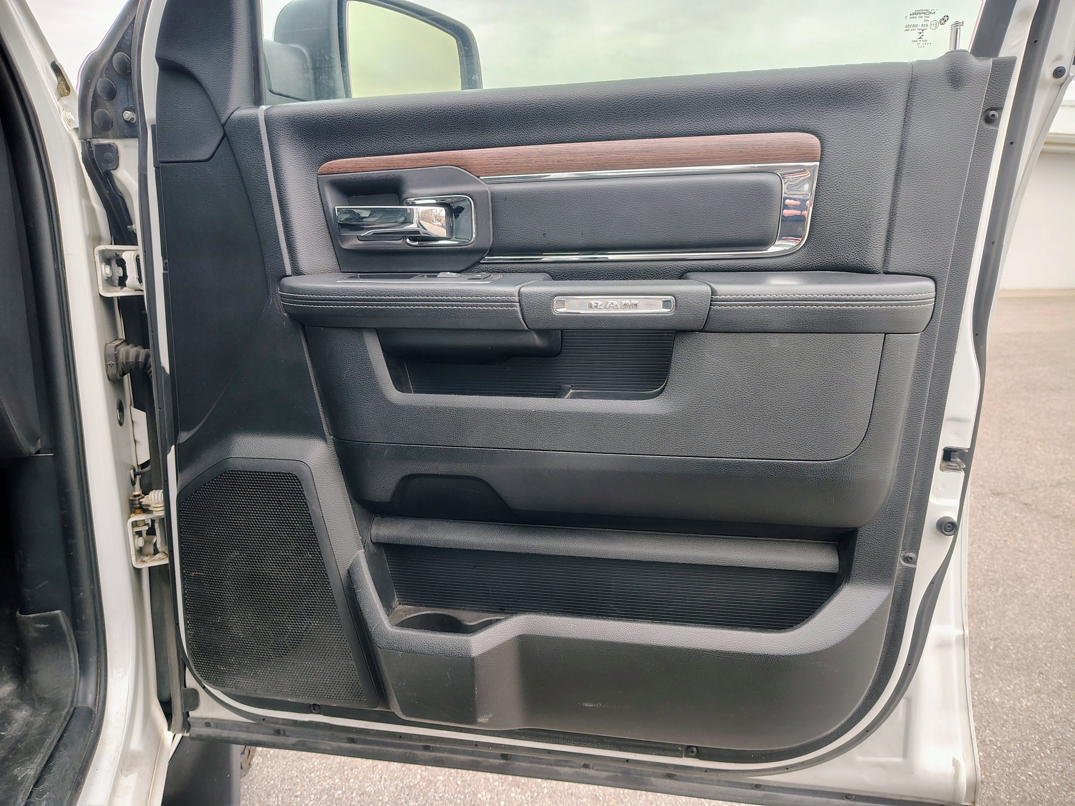 2017 RAM 1500 Laramie