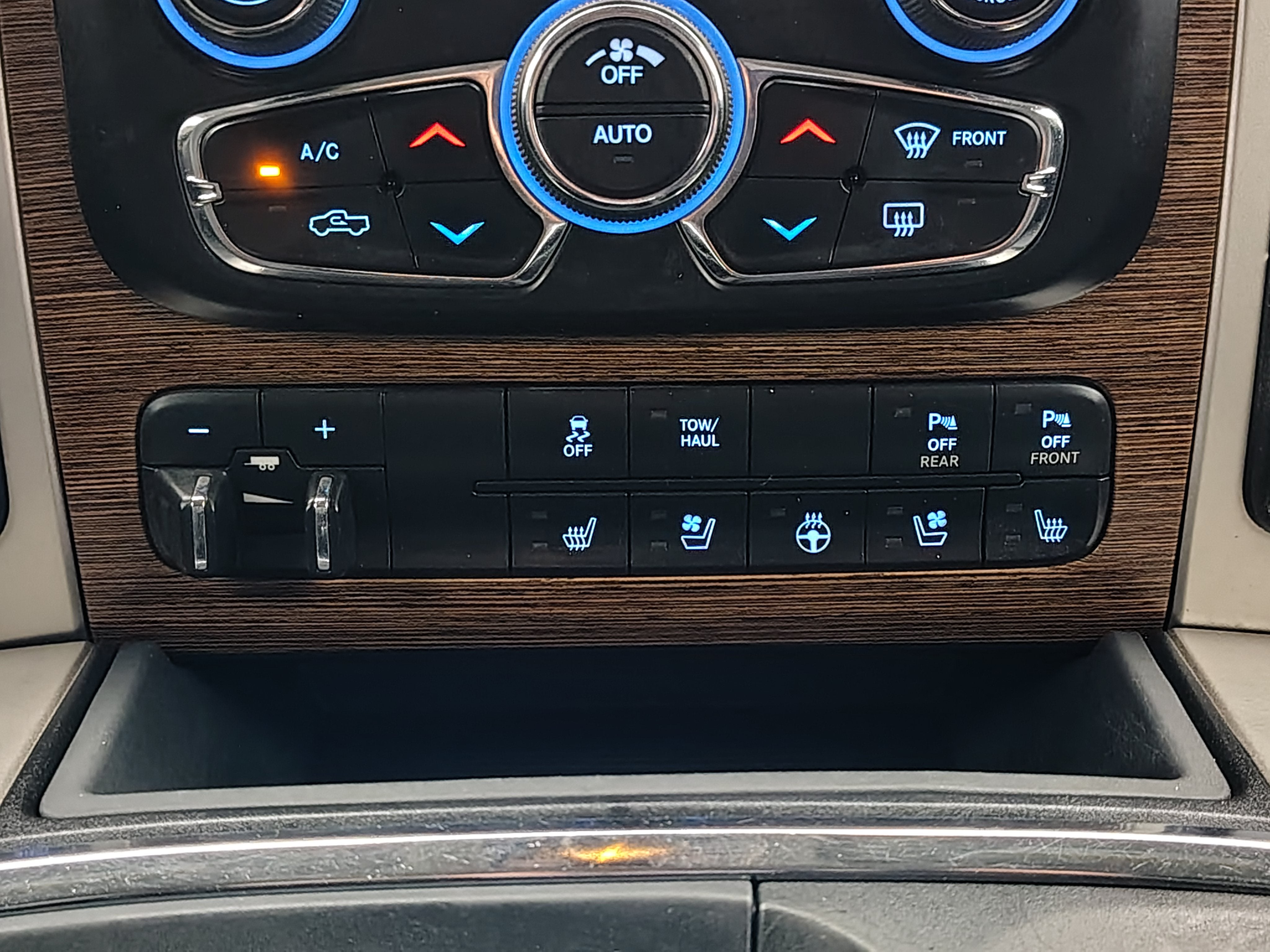 2017 RAM 1500 Laramie
