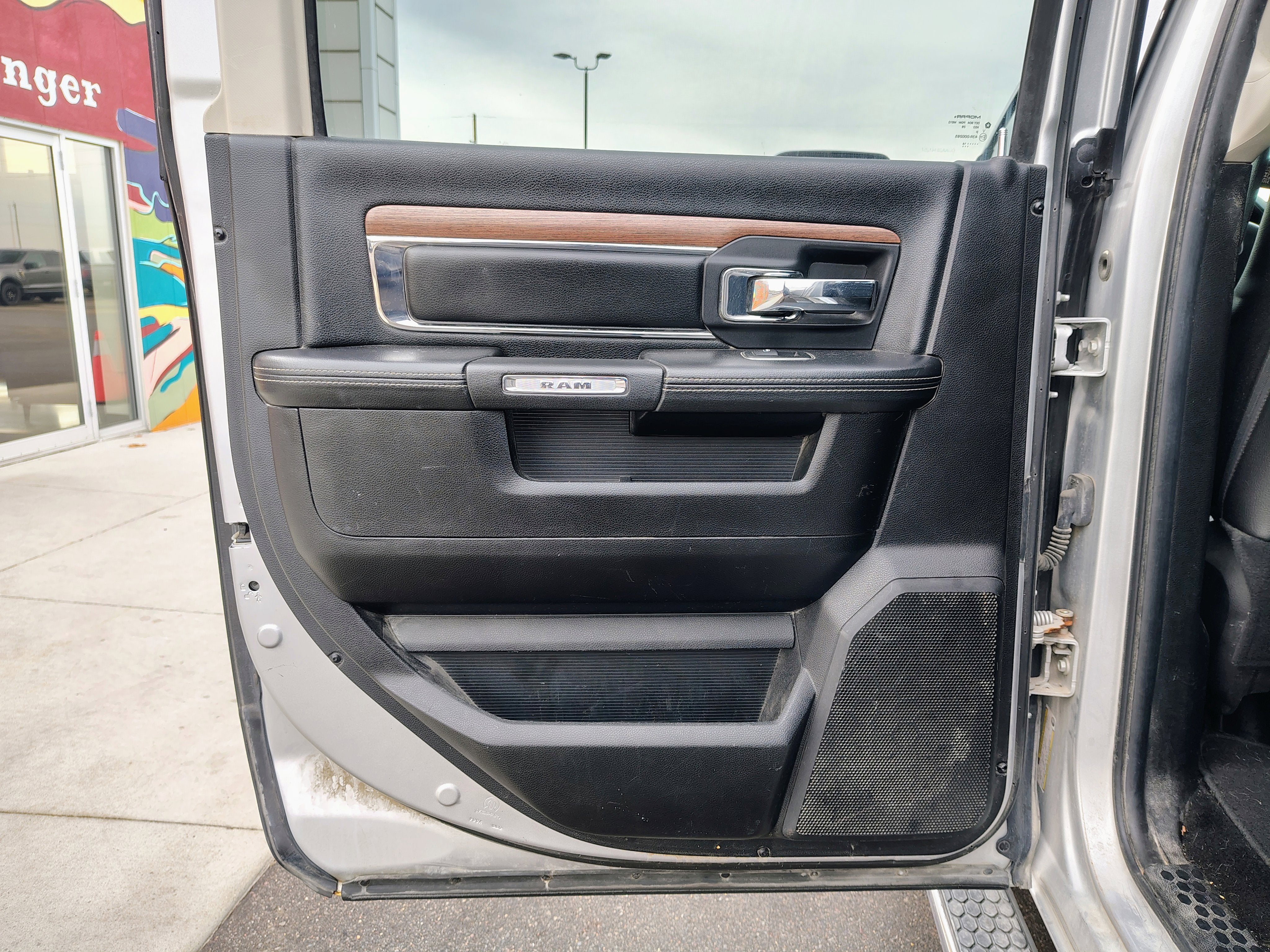 2014 RAM 1500 Laramie