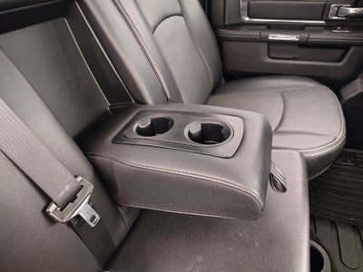 2017 RAM 1500 Laramie Crew Cab 4x4 5'7' Box