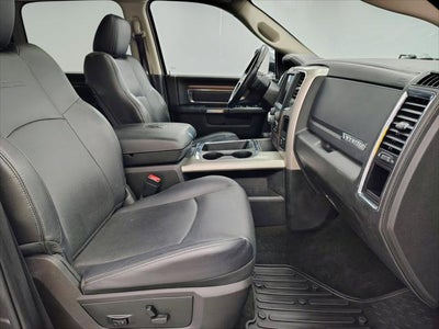 2017 RAM 1500 Laramie Crew Cab 4x4 5'7' Box