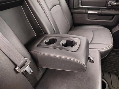 2017 RAM 1500 Laramie Crew Cab 4x4 5'7' Box