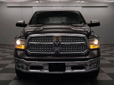 2017 RAM 1500 Laramie Crew Cab 4x4 5'7' Box
