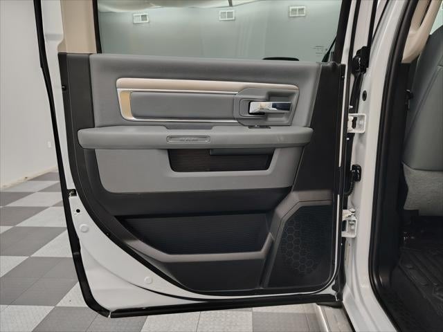 2019 RAM 1500 Classic SLT