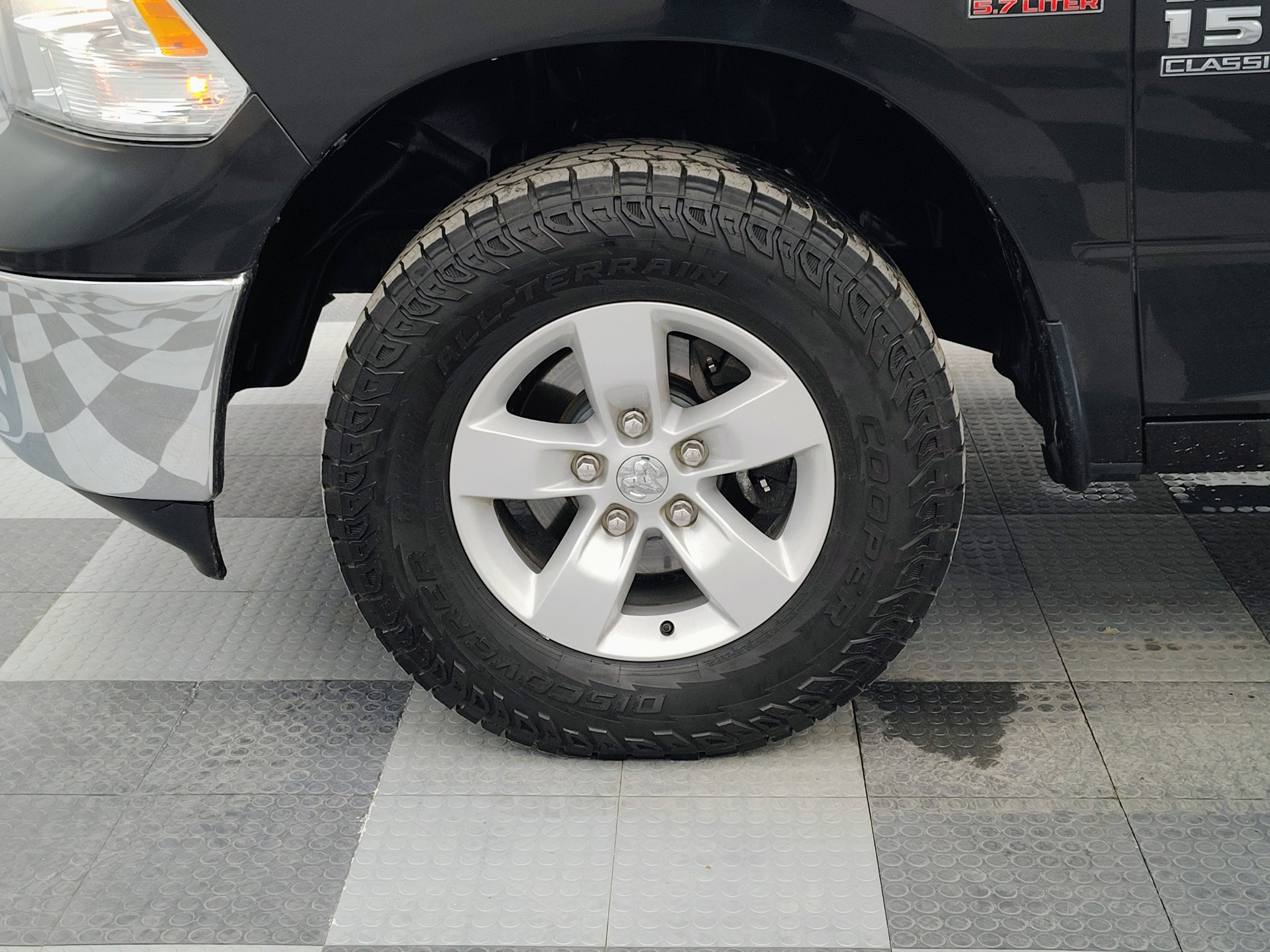 2019 RAM 1500 Classic SLT