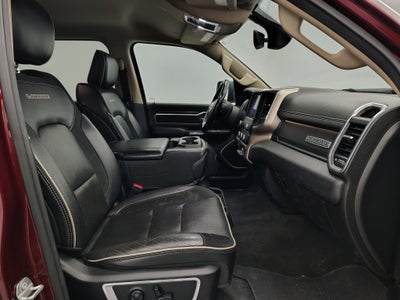 2020 RAM 1500 Laramie Crew Cab 4x4 5'7' Box