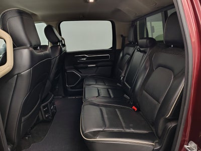 2020 RAM 1500 Laramie Crew Cab 4x4 5'7' Box