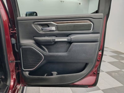 2020 RAM 1500 Laramie Crew Cab 4x4 5'7' Box