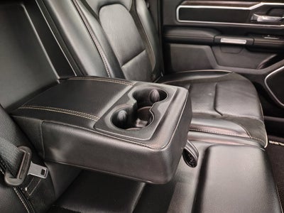 2020 RAM 1500 Laramie Crew Cab 4x4 5'7' Box