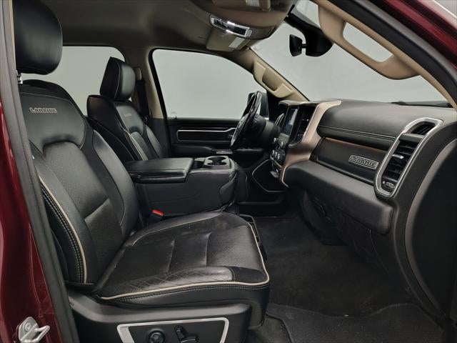 2020 RAM 1500 Laramie Crew Cab 4x4 5'7' Box