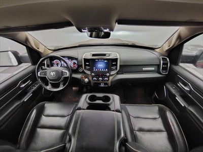 2020 RAM 1500 Laramie Crew Cab 4x4 5'7' Box