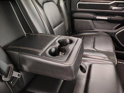 2020 RAM 1500 Laramie Crew Cab 4x4 5'7' Box