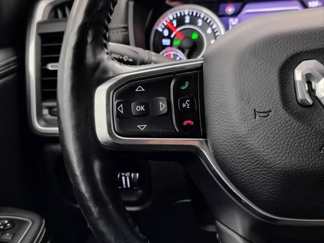 2020 RAM 1500 Laramie Crew Cab 4x4 5'7' Box