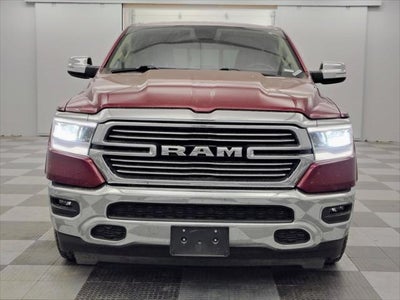 2020 RAM 1500 Laramie Crew Cab 4x4 5'7' Box