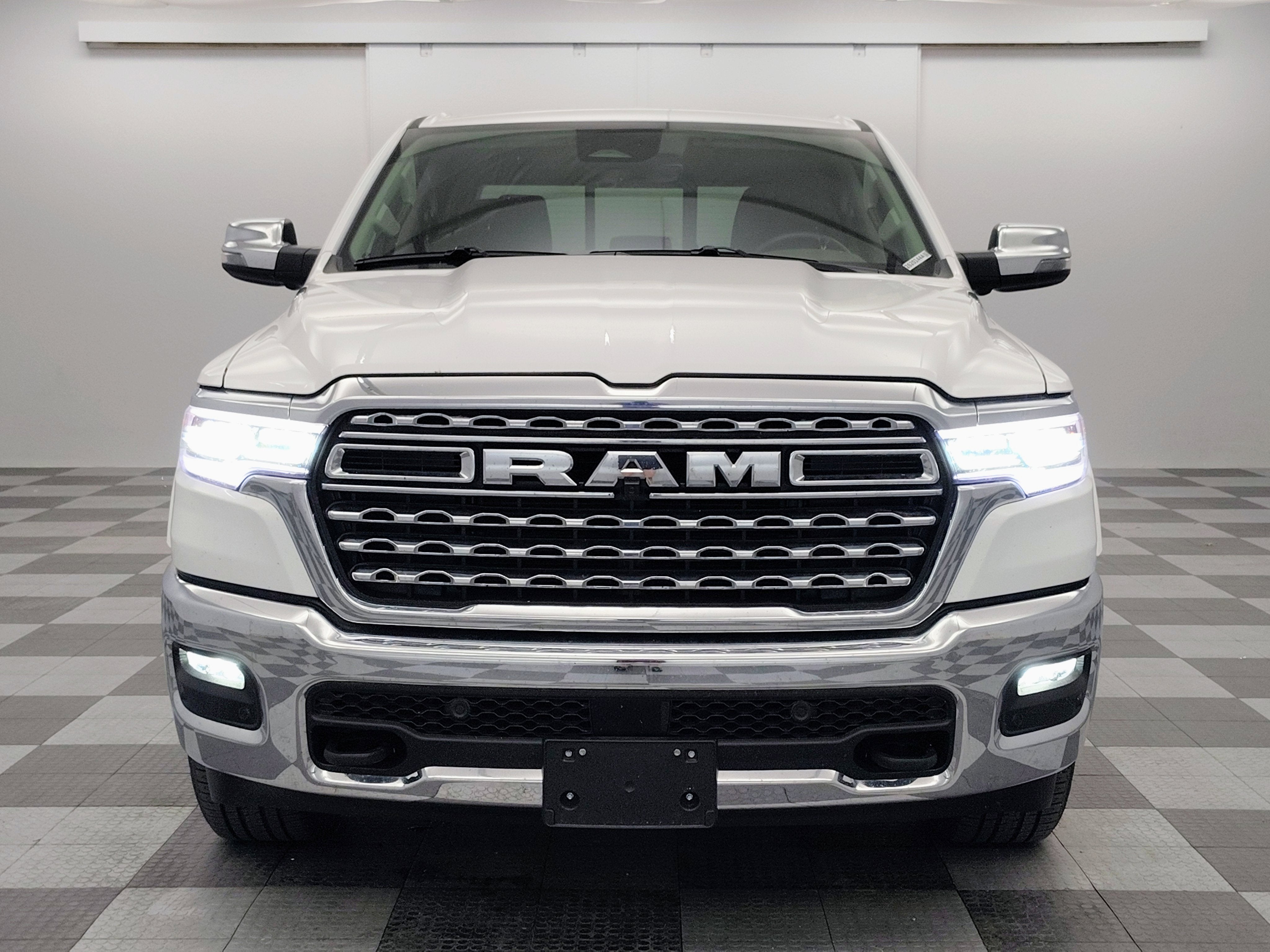 2026 RAM 1500 Limited Longhorn Crew Cab 4x4 5'7' Box