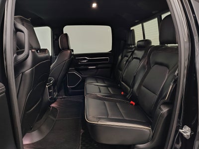 2020 RAM 1500 Laramie Crew Cab 4x4 5'7' Box