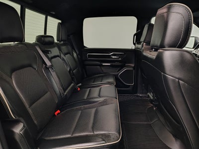 2020 RAM 1500 Laramie Crew Cab 4x4 5'7' Box