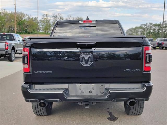 2020 RAM 1500 Laramie Crew Cab 4x4 5'7' Box
