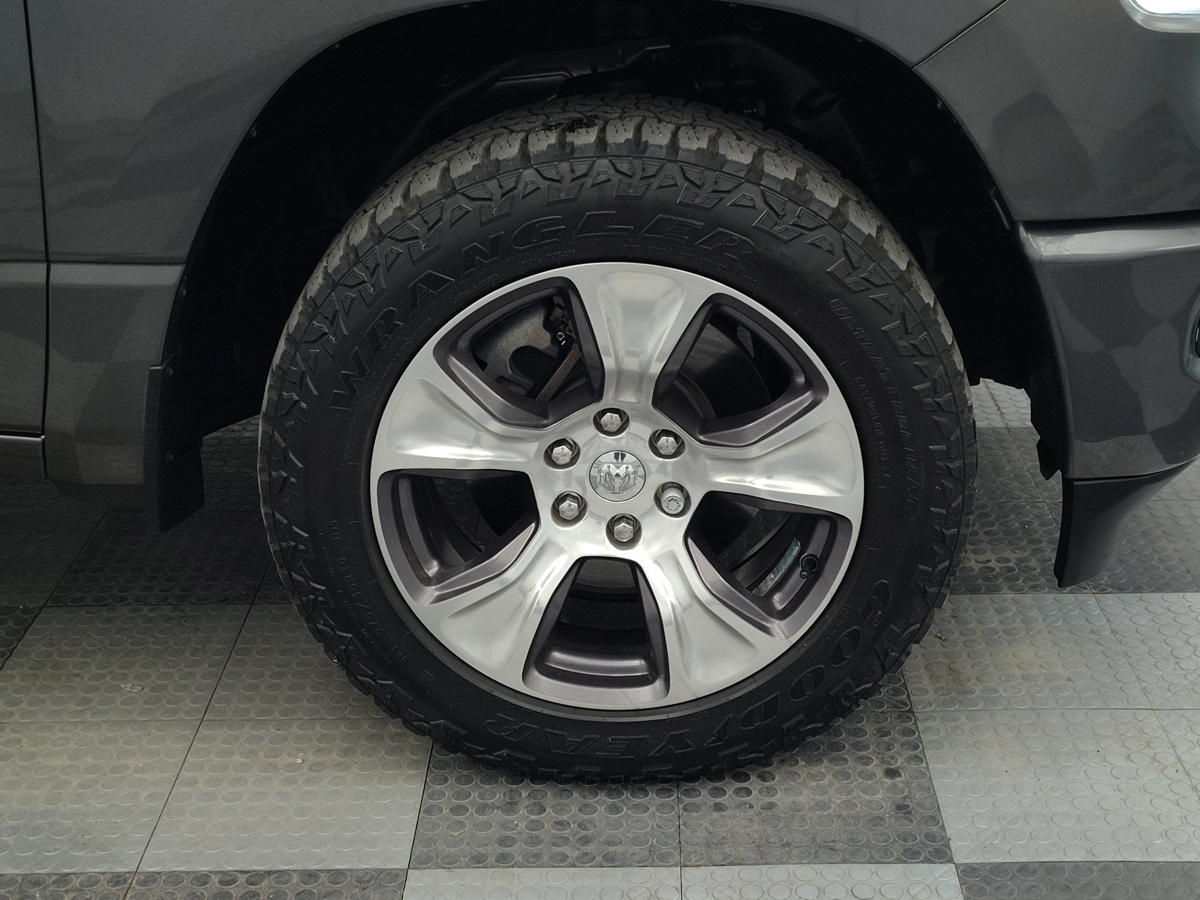 2023 RAM 1500 Laramie