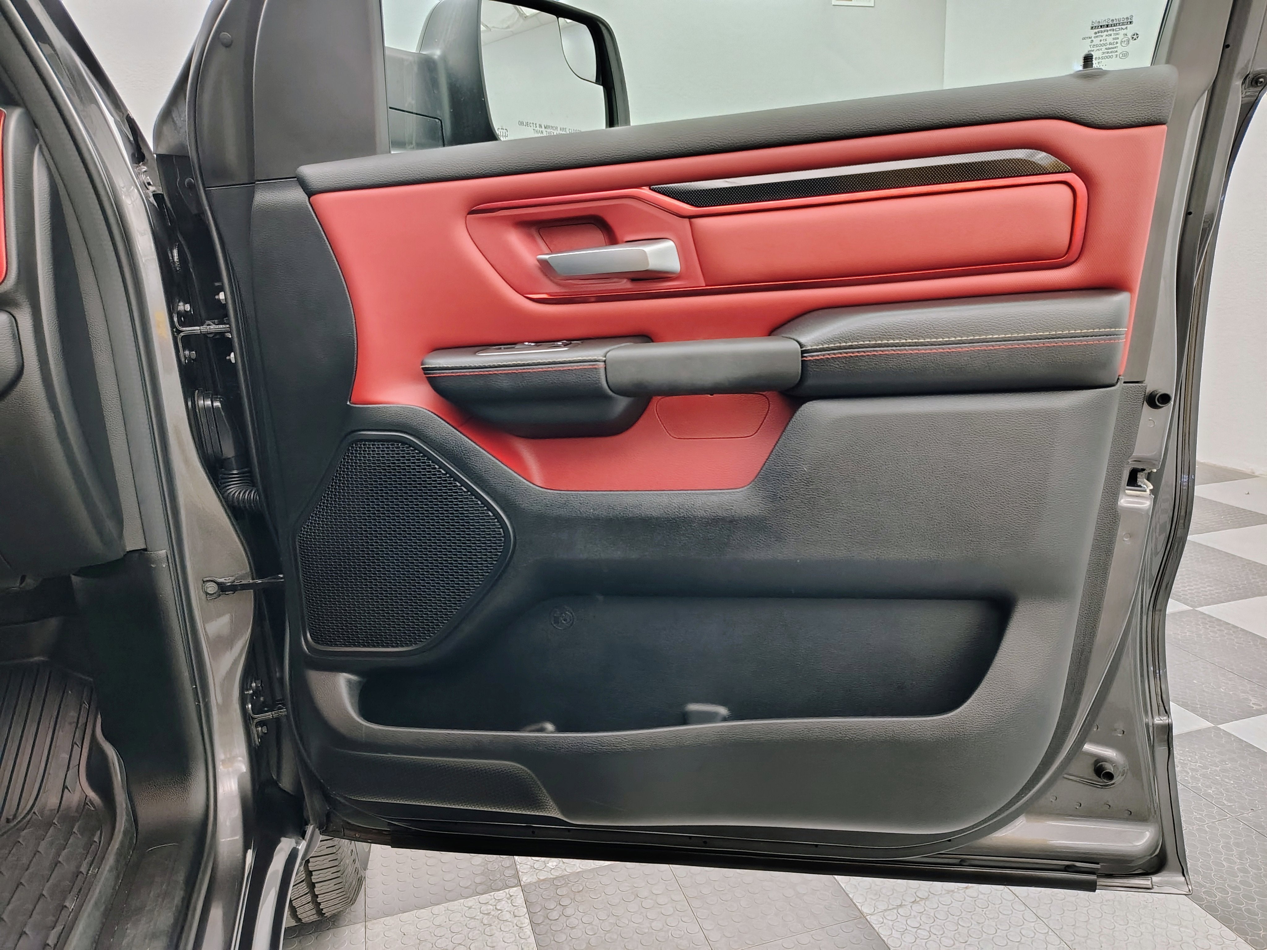 2019 RAM 1500 Rebel Crew Cab 4x4 5'7' Box