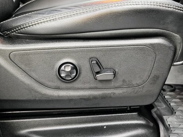 2019 RAM 1500 Rebel Crew Cab 4x4 5'7' Box