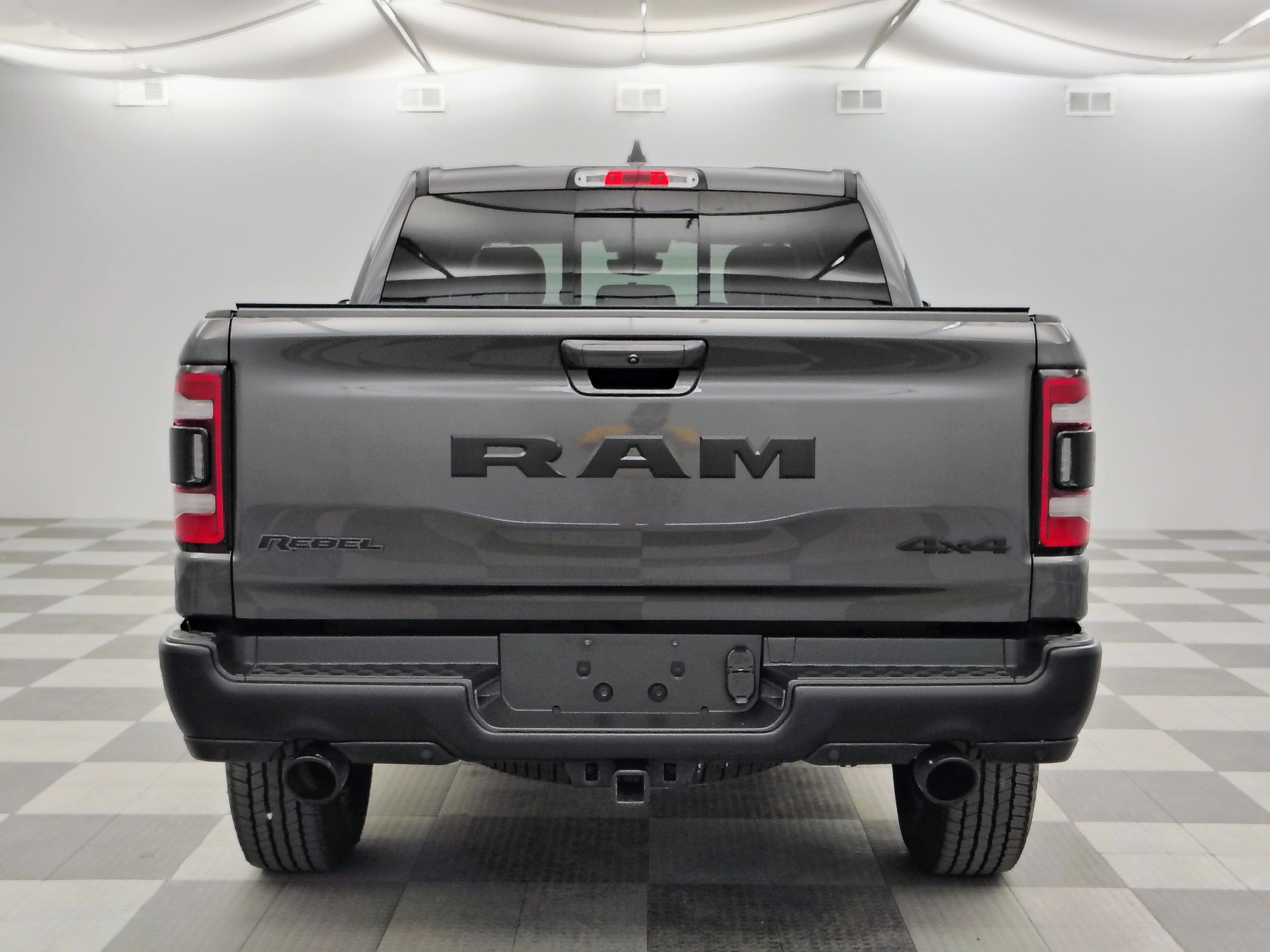 2019 RAM 1500 Rebel Crew Cab 4x4 5'7' Box