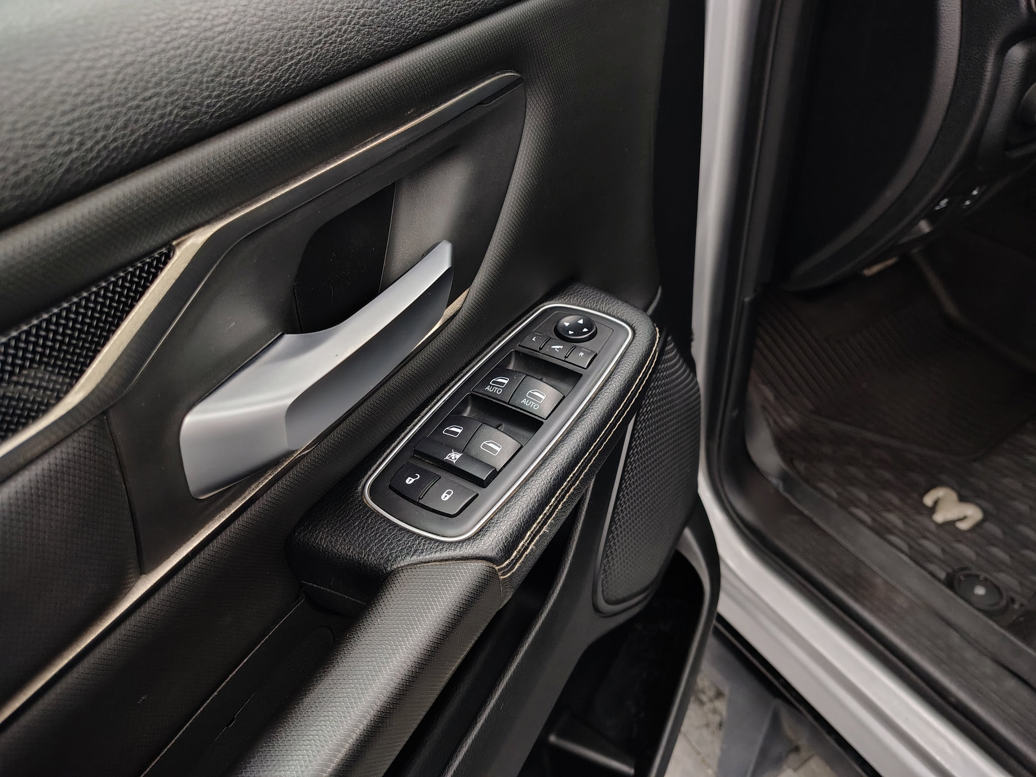 2021 RAM 1500 Rebel Crew Cab 4x4 5'7' Box
