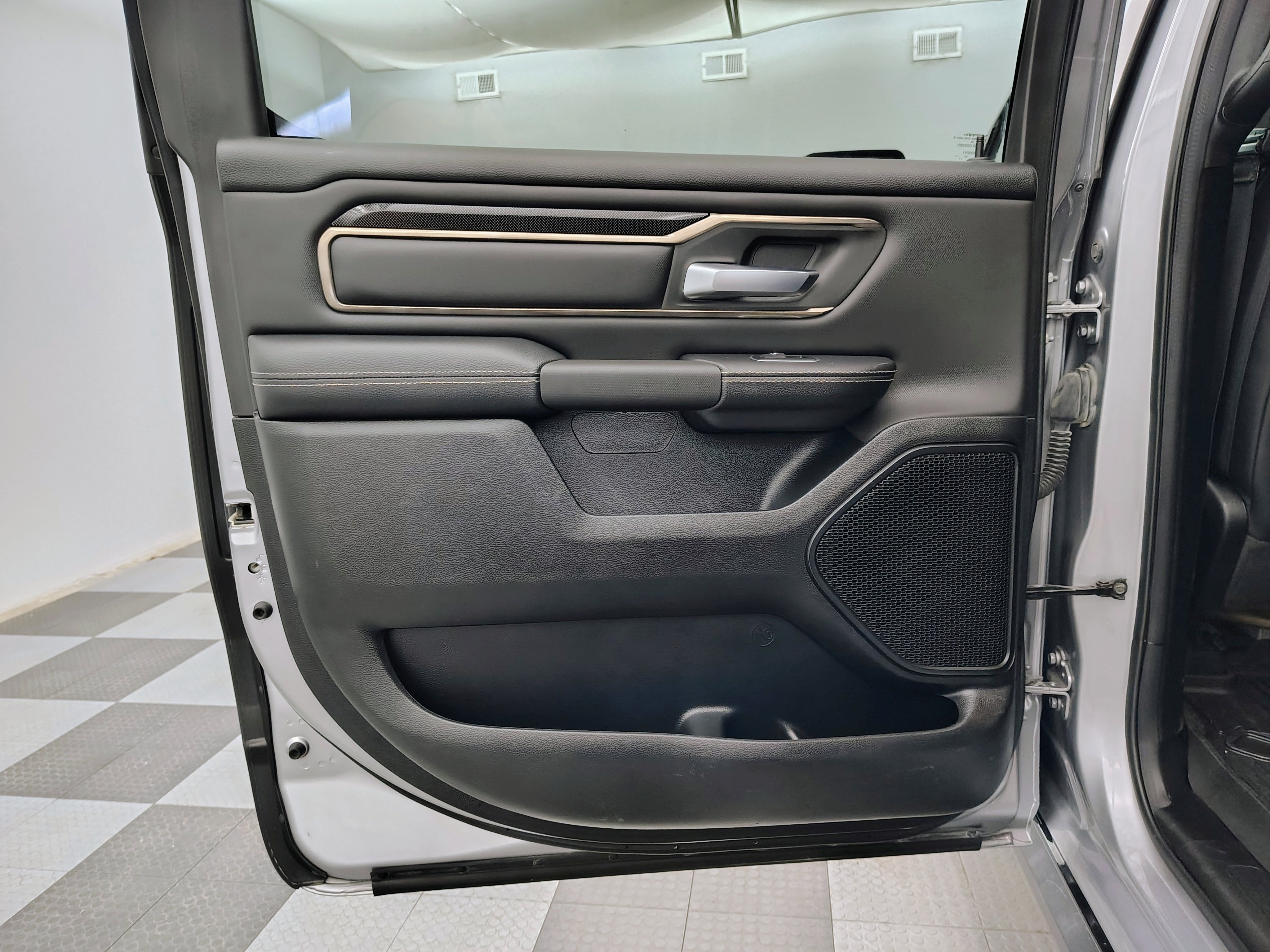2021 RAM 1500 Rebel Crew Cab 4x4 5'7' Box