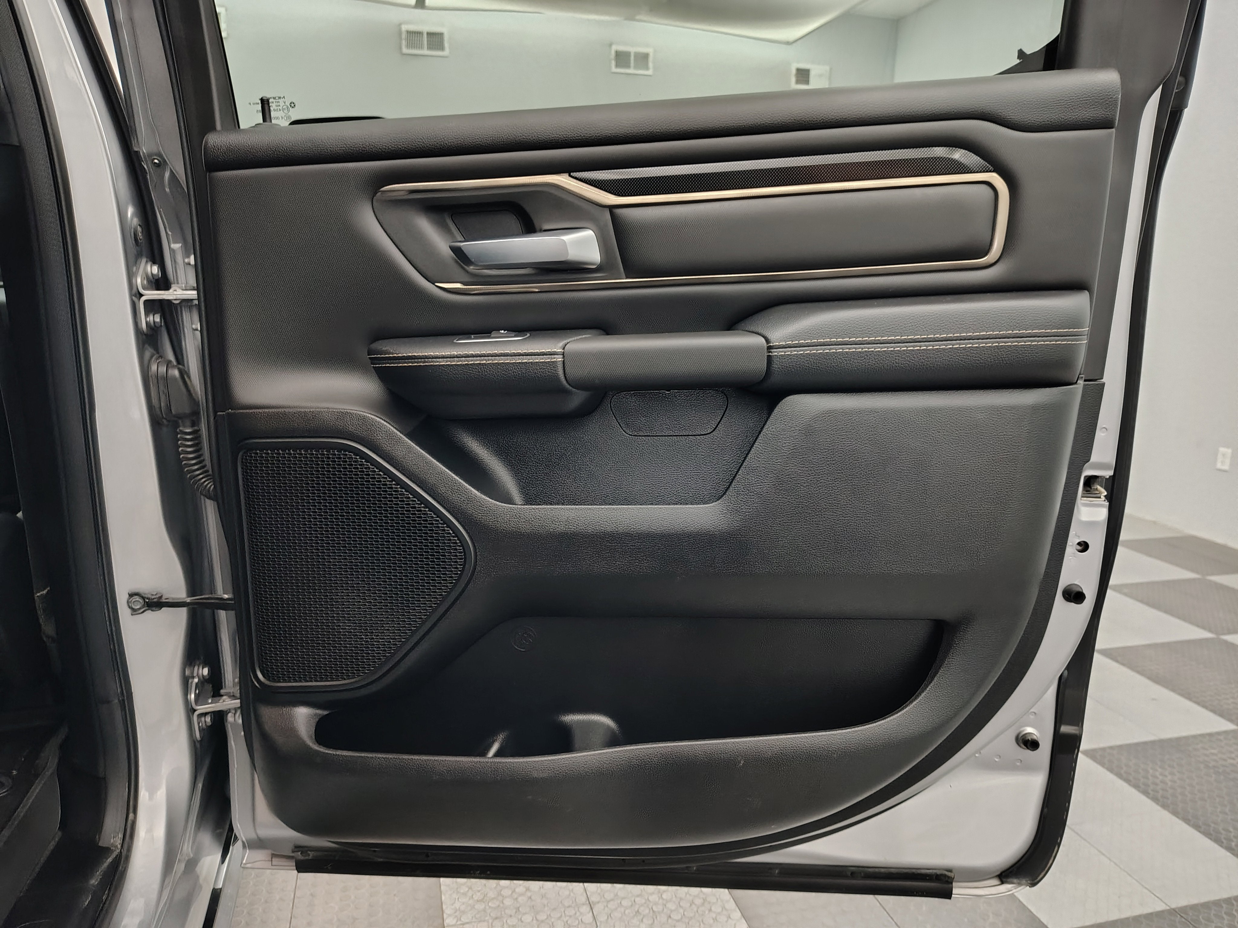2021 RAM 1500 Rebel Crew Cab 4x4 5'7' Box